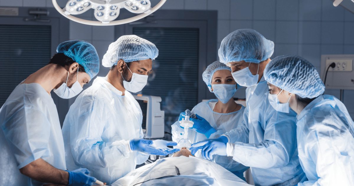 CRNAs helping with surgery